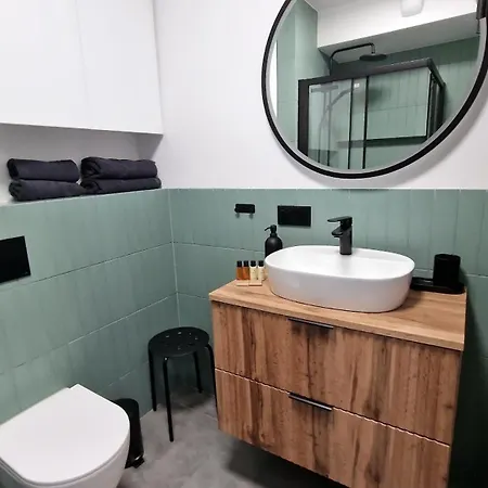 Plazowa 108 Apartment *
