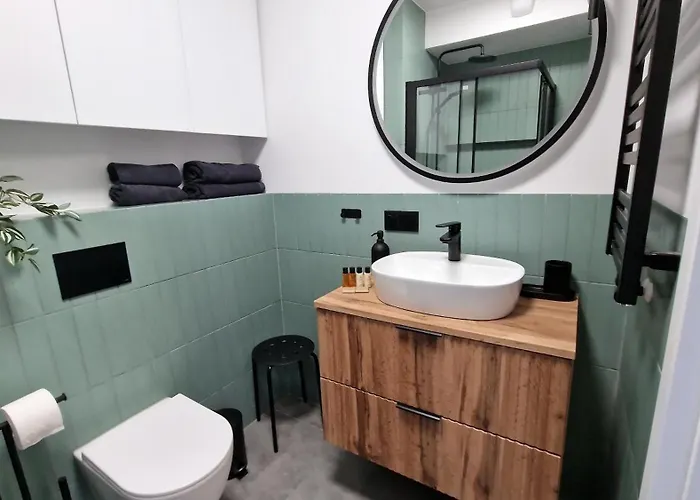 Plazowa 108 Apartment *